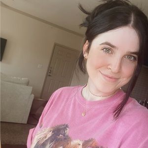 Meet your Posher, Jasmine